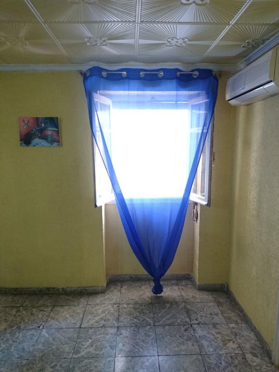 Alicante Rooms Bagian luar foto